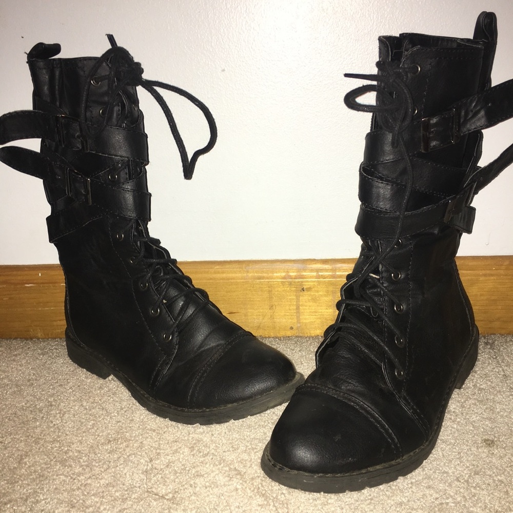 Black boots